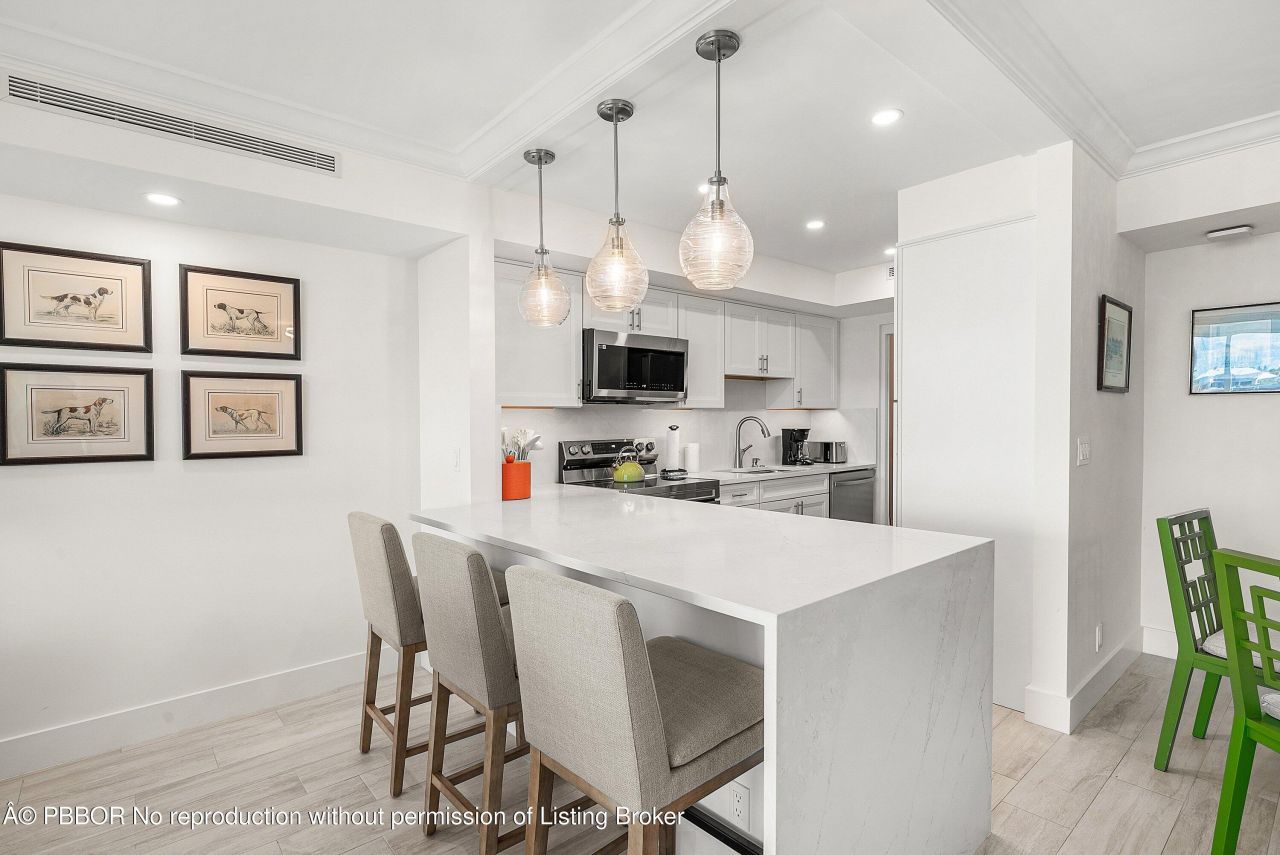 2170 Ibis Isle Road, Unit 2, Palm Beach, FL 33480 Photo