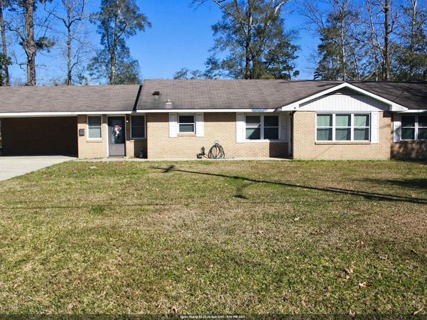 317 Oak St, Denham Springs, LA 70726