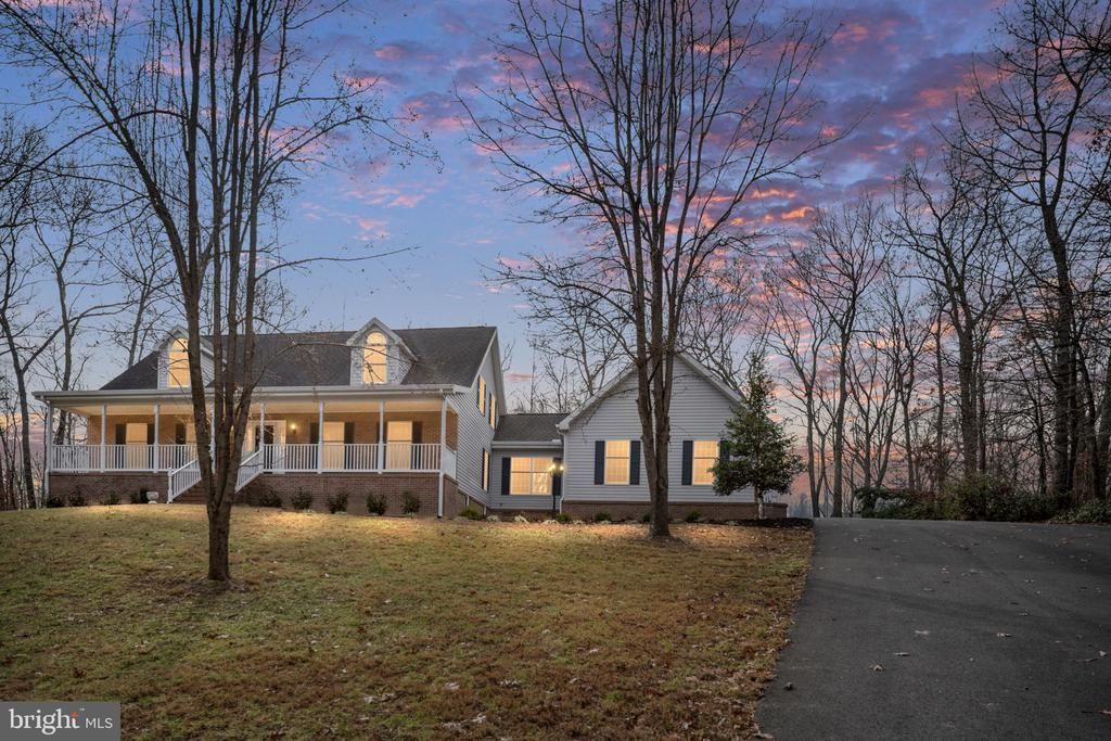 8200 Howard Trail, Fredericksburg, VA 22407 Main Photo