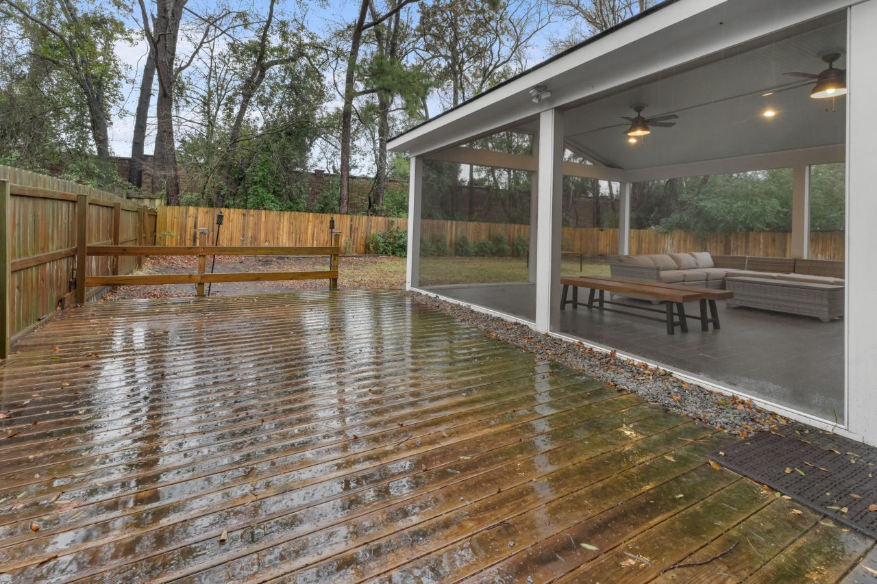 1121 Yorktown Court Photo 26