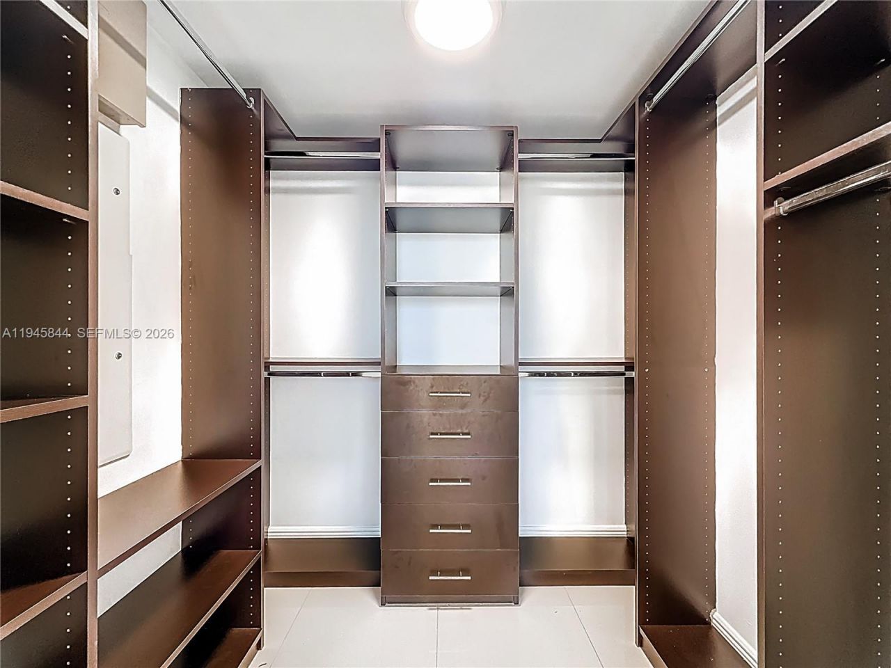 475 Brickell Ave , Unit 4215, Miami, FL 33131 Photo