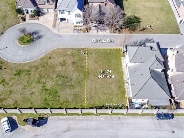 135 Club View Drive , Lafayette, LA 70503