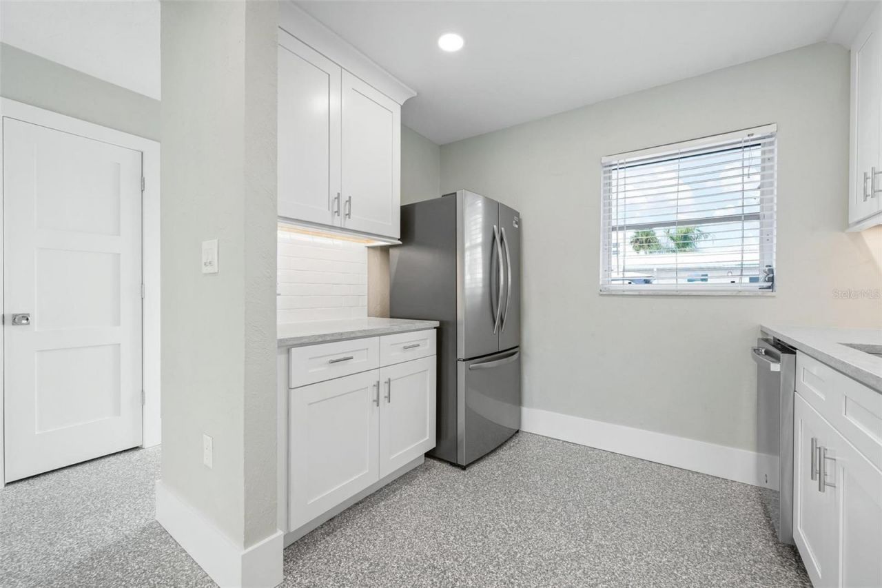 5830 Midnight Pass Road, Unit 94, Sarasota, FL 34242 Photo