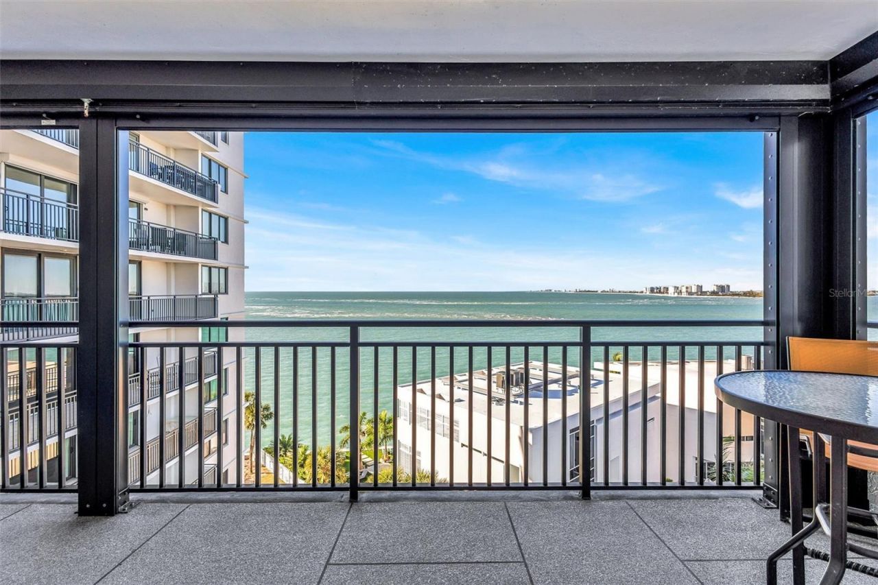 4822 Ocean Boulevard, Unit 8D, Siesta Key, FL 34242 Photo