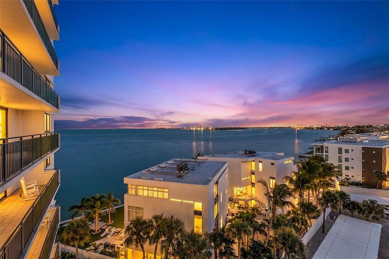 4822 Ocean Boulevard, Unit 8D, Siesta Key, FL 34242 Photo