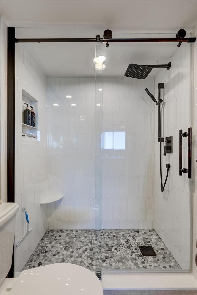 4822 Ocean Boulevard, Unit 8D, Siesta Key, FL 34242 Photo