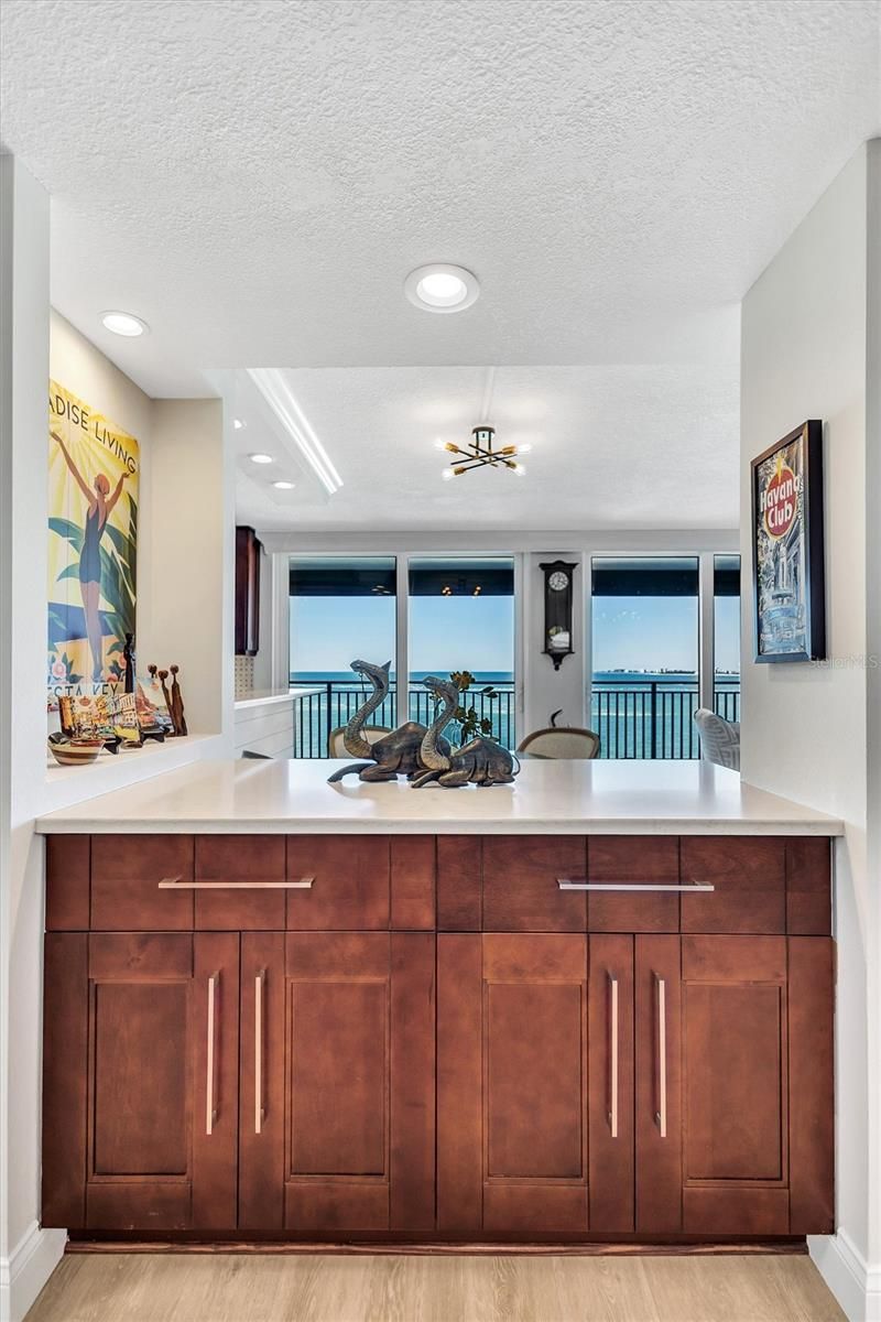 4822 Ocean Boulevard, Unit 8D, Siesta Key, FL 34242 Photo