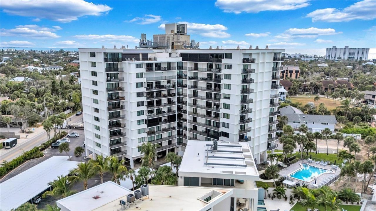 4822 Ocean Boulevard, Unit 8D, Siesta Key, FL 34242 Photo