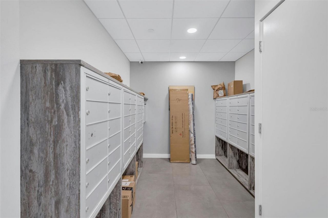 4822 Ocean Boulevard, Unit 8D, Siesta Key, FL 34242 Photo