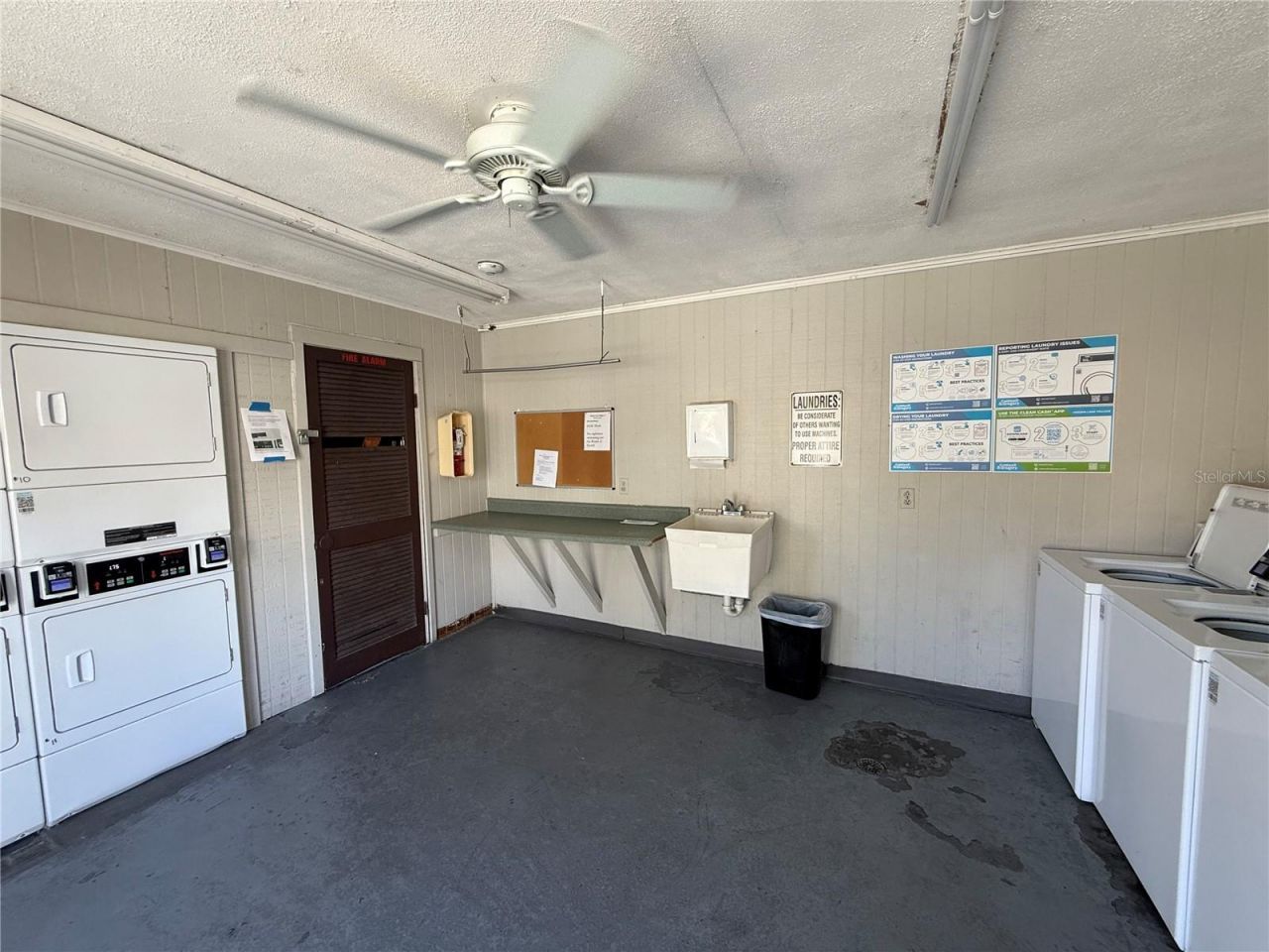 2636 Hidden Lake Drive N, Unit H, Sarasota, FL 34237 Photo