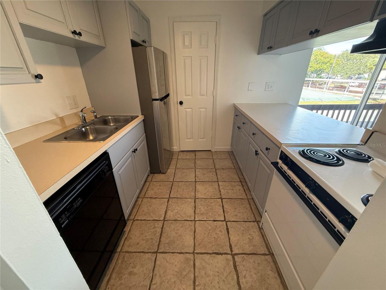 2636 Hidden Lake Drive N, Unit H, Sarasota, FL 34237 Photo