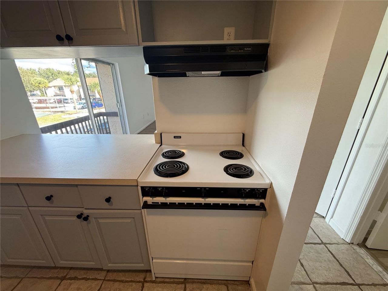 2632 Hidden Lake Drive N, Unit H, Sarasota, FL 34237 Photo