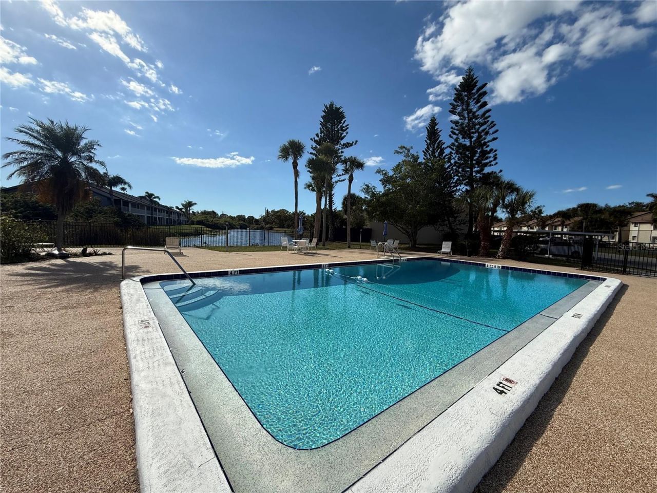 2632 Hidden Lake Drive N, Unit H, Sarasota, FL 34237 Photo