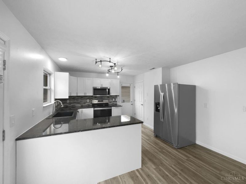 9432 Deer Walk Court, West Chester, OH 45069 Photo 2