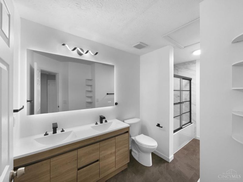 9432 Deer Walk Court, West Chester, OH 45069 Photo 5