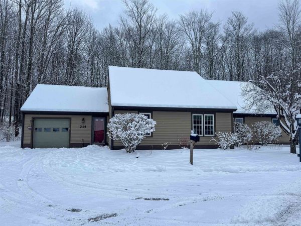 214 Coombs Road, Unit 214, Manchester, VT 05255