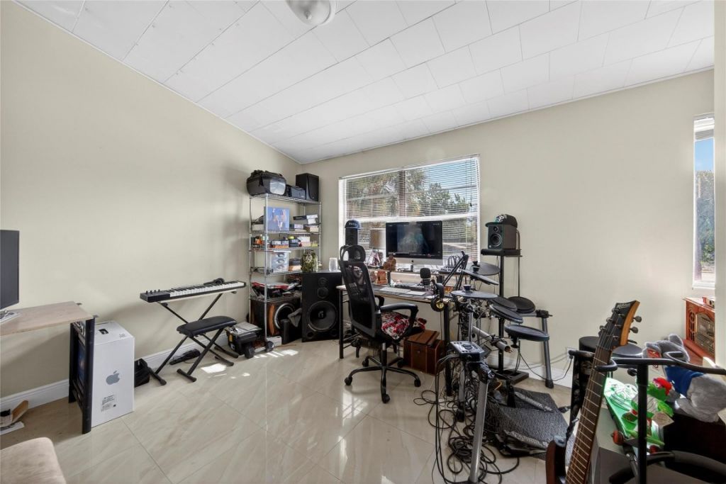 127 SW 3rd Street, Unit 127, Pompano Beach, FL 33060 Photo