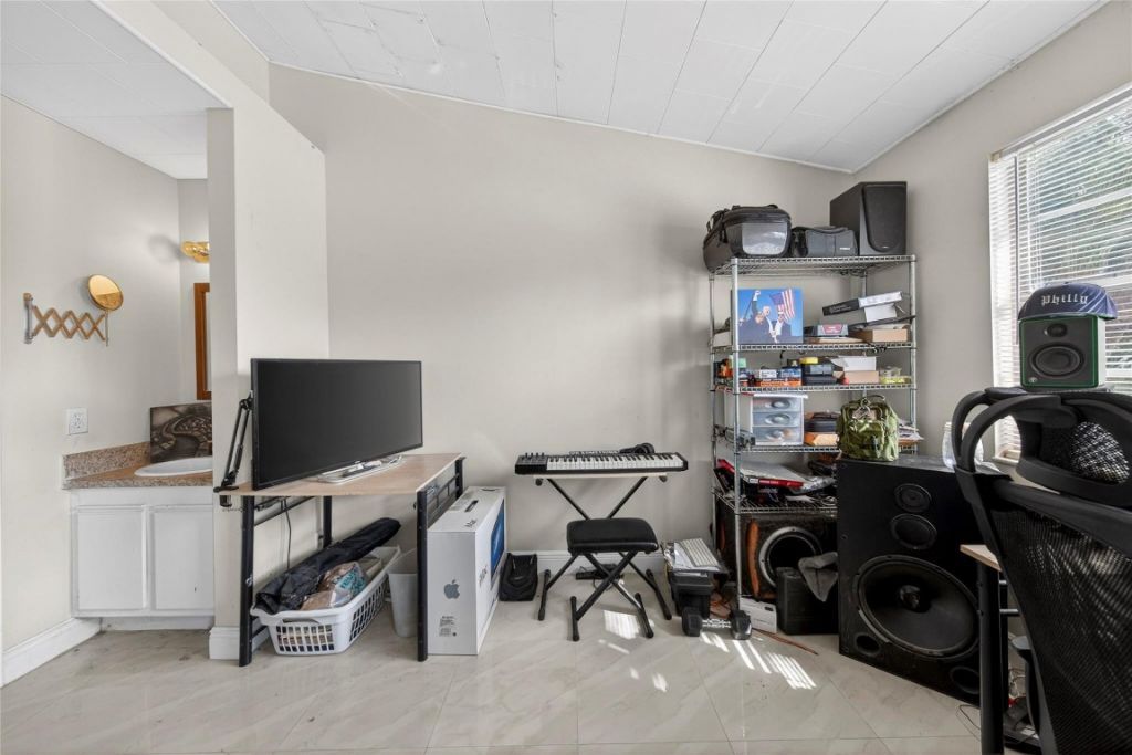 127 SW 3rd Street, Unit 127, Pompano Beach, FL 33060 Photo