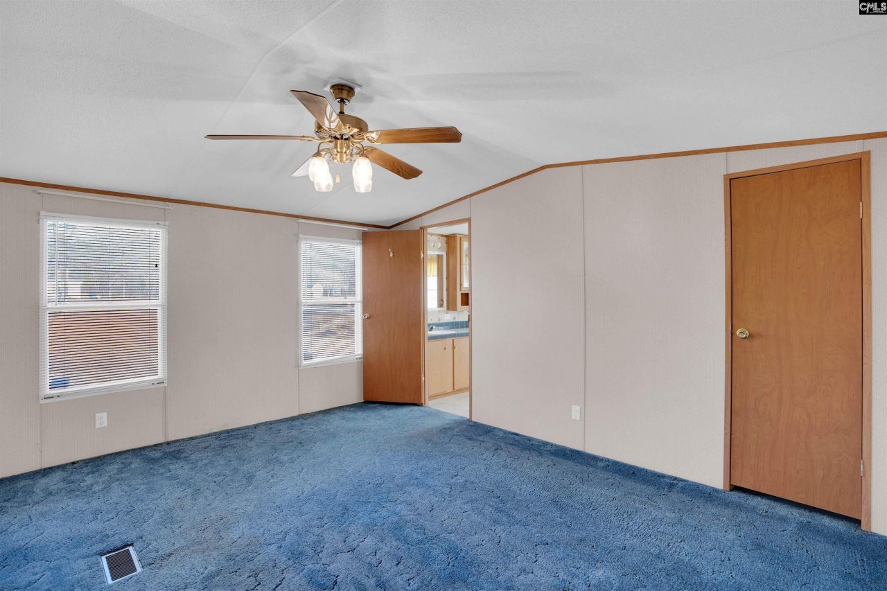 245 Watts Hill Road Photo 9