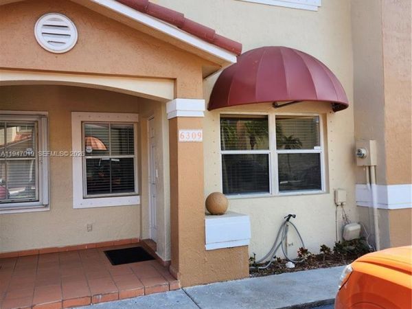 6309 SW 138th Pl, Miami, FL 33183