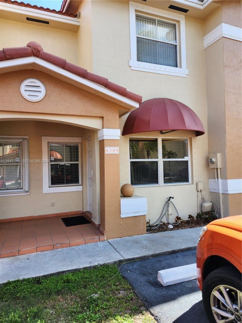 6309 SW 138th Pl, Miami, FL 33183 Photo