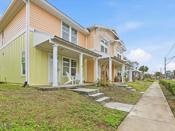 156 SANDY BEACH Lane, Atlantic Beach, FL 32233