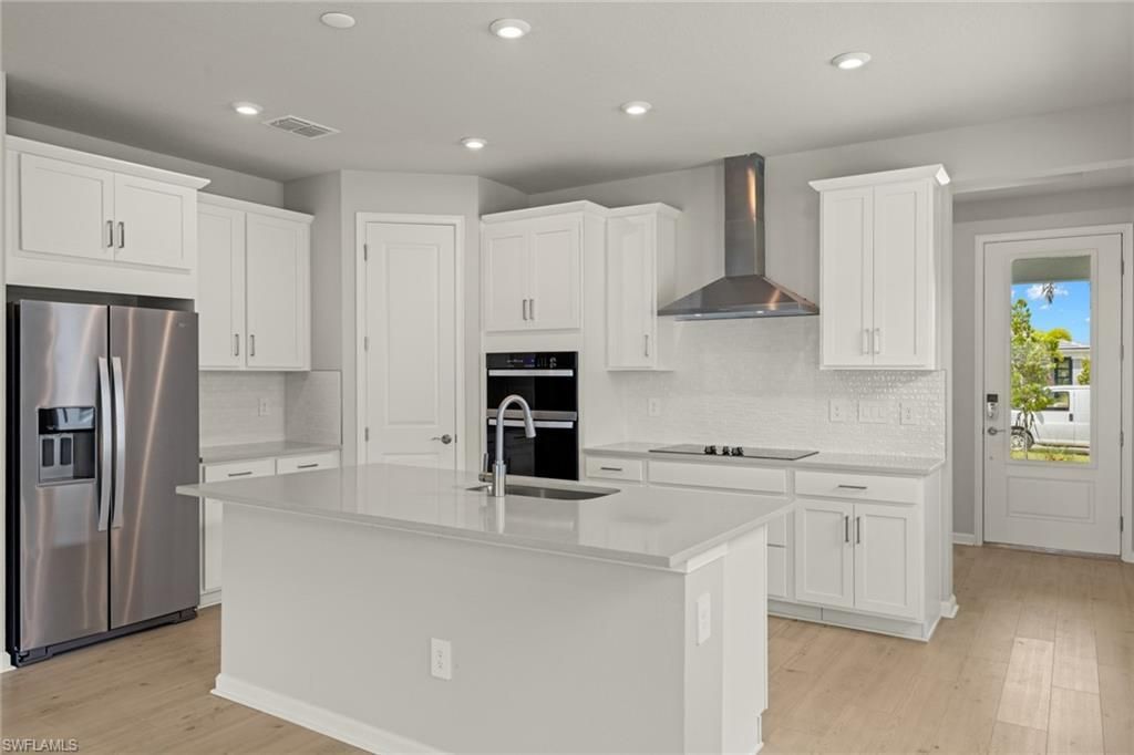 1553 Panoramic Vista Ave, Naples, FL 34114 Photo