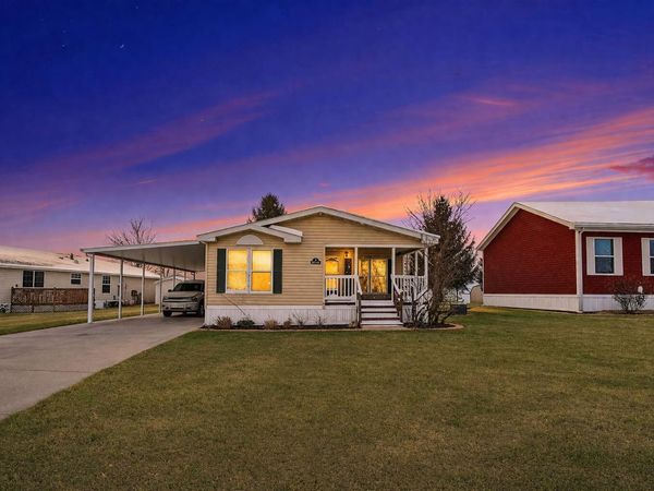 13749 Bluebell Lane, Cedar Springs, MI 49319