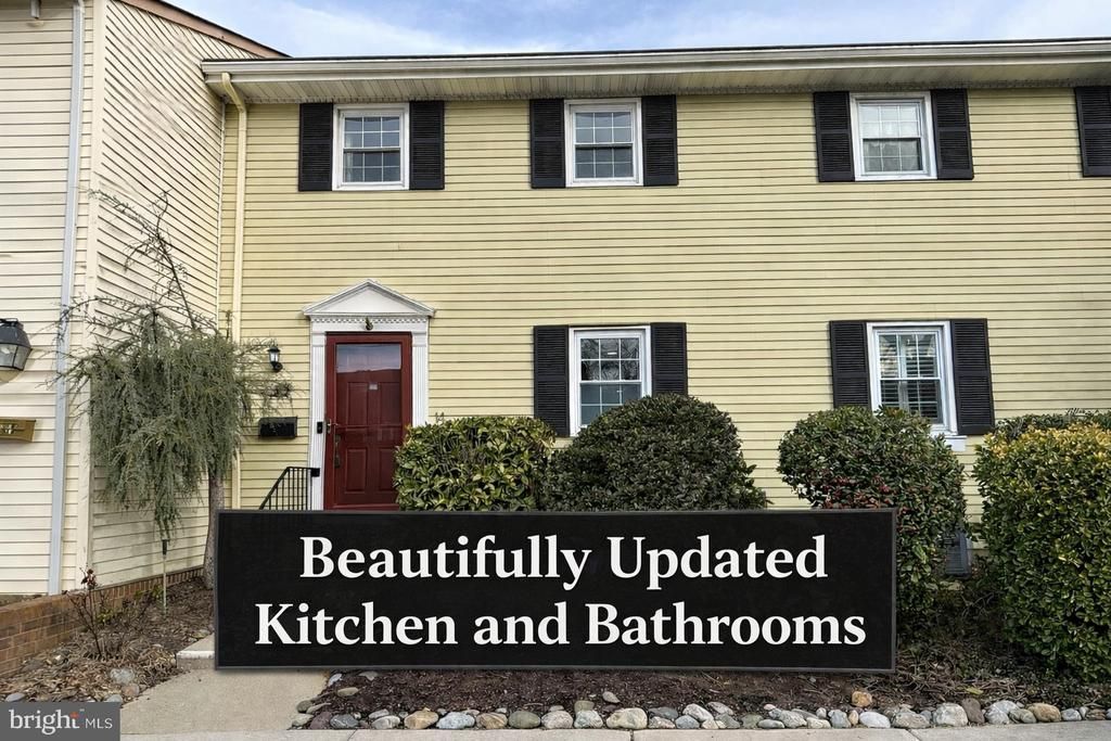 635 E Main Street, Unit 14, Moorestown, NJ 08057 Main Photo