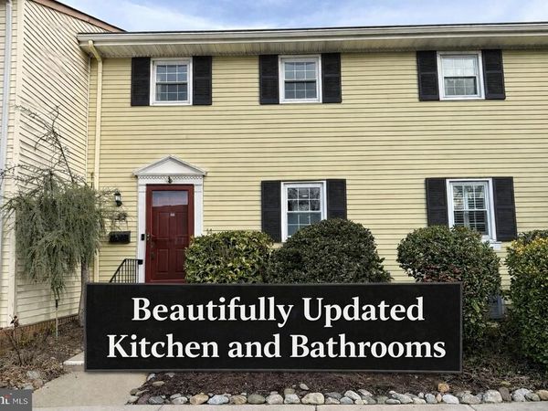 635 E MAIN STREET, Unit 14, MOORESTOWN, NJ 08057