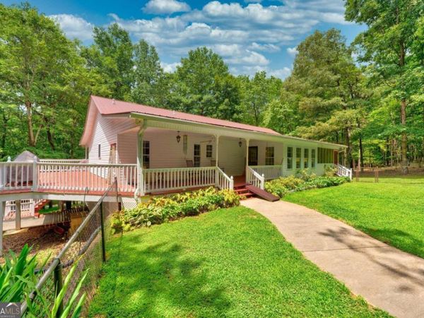 44 W D Court, Ellijay, GA 30540