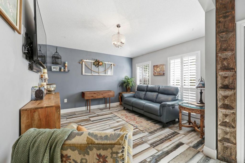 367 SW North Shore Boulevard, Port Saint Lucie, FL 34986 Photo