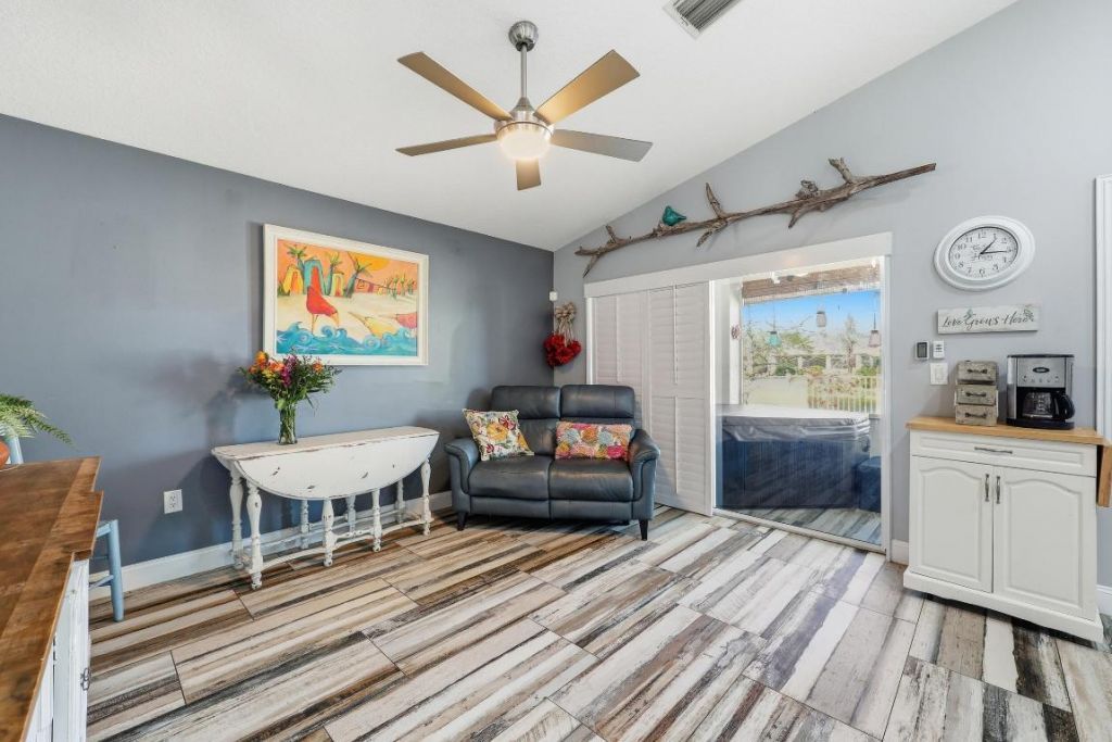 367 SW North Shore Boulevard, Port Saint Lucie, FL 34986 Photo