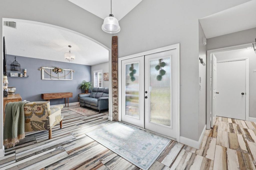 367 SW North Shore Boulevard, Port Saint Lucie, FL 34986 Photo