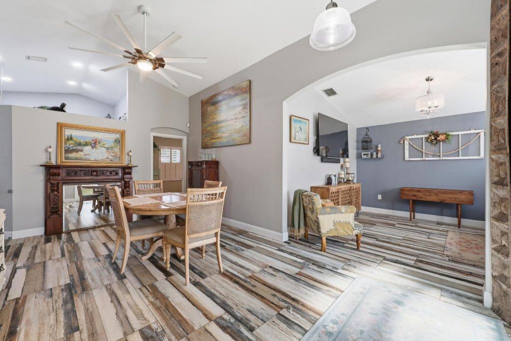 367 SW North Shore Boulevard, Port Saint Lucie, FL 34986 Photo