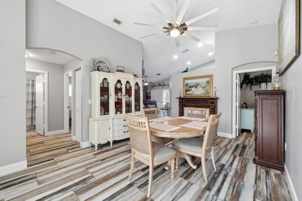 367 SW North Shore Boulevard, Port Saint Lucie, FL 34986 Photo