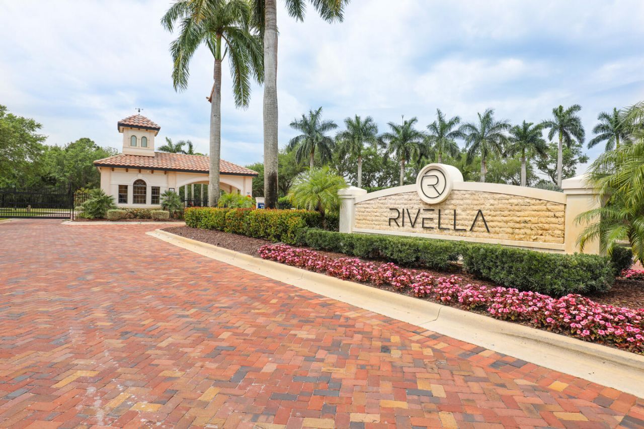 129 SE Strada Cervaro, Port Saint Lucie, FL 34952 Photo