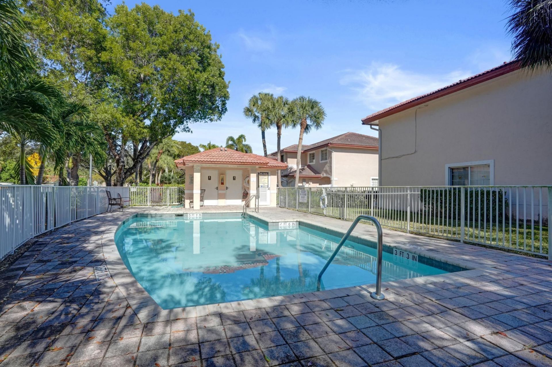 8964 NW 38th Drive, Unit 8964, Coral Springs, FL 33065 Photo