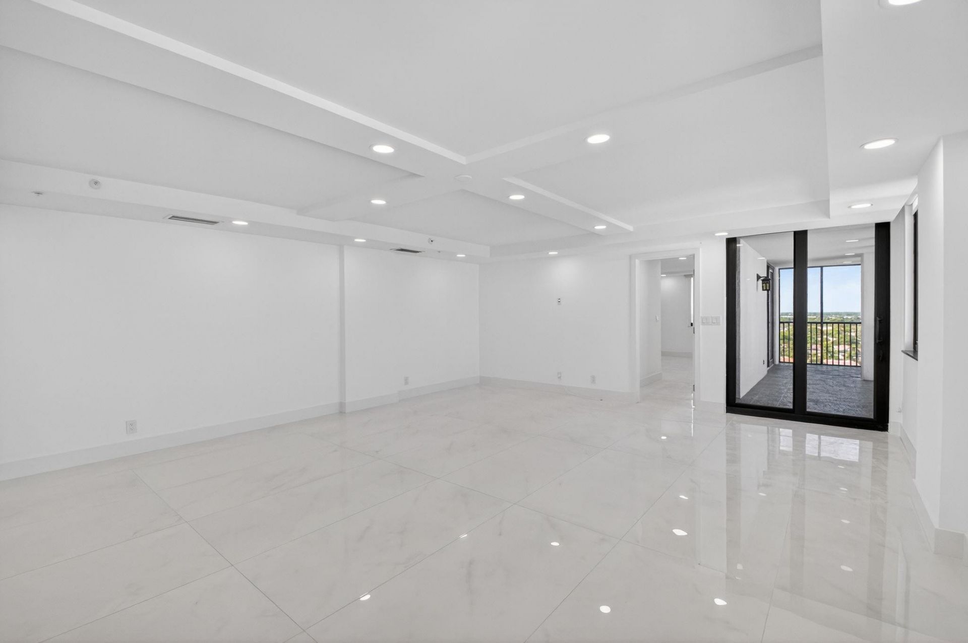 3420 S Ocean Boulevard, Unit PH-T, Highland Beach, FL 33487 Photo