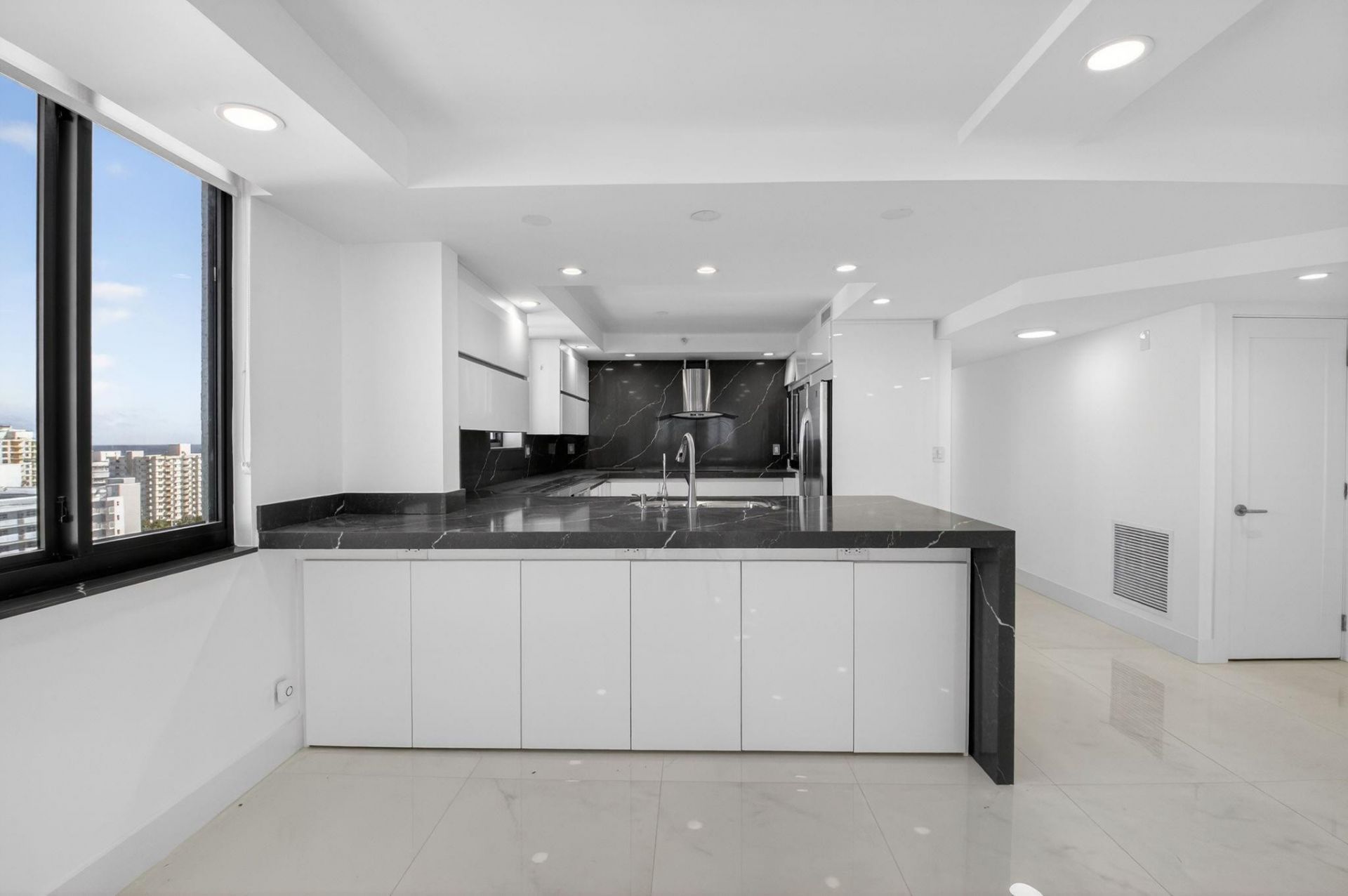 3420 S Ocean Boulevard, Unit PH-T, Highland Beach, FL 33487 Photo