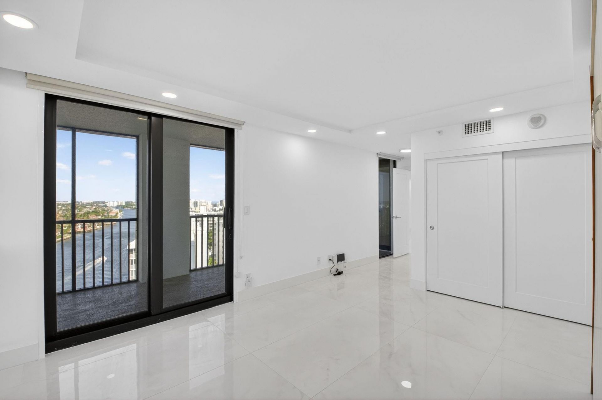 3420 S Ocean Boulevard, Unit PH-T, Highland Beach, FL 33487 Photo