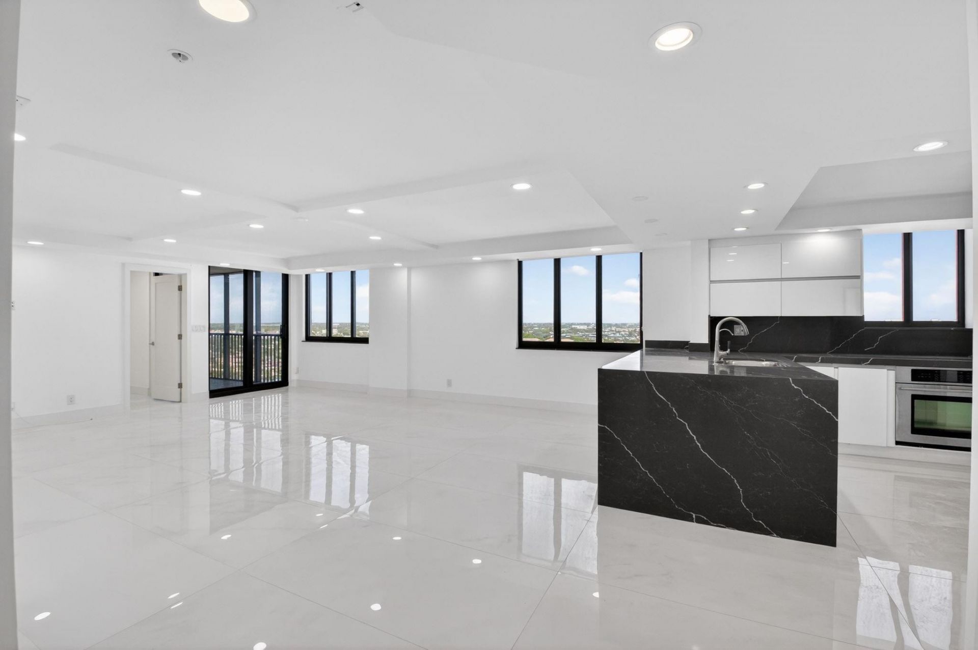 3420 S Ocean Boulevard, Unit PH-T, Highland Beach, FL 33487 Photo