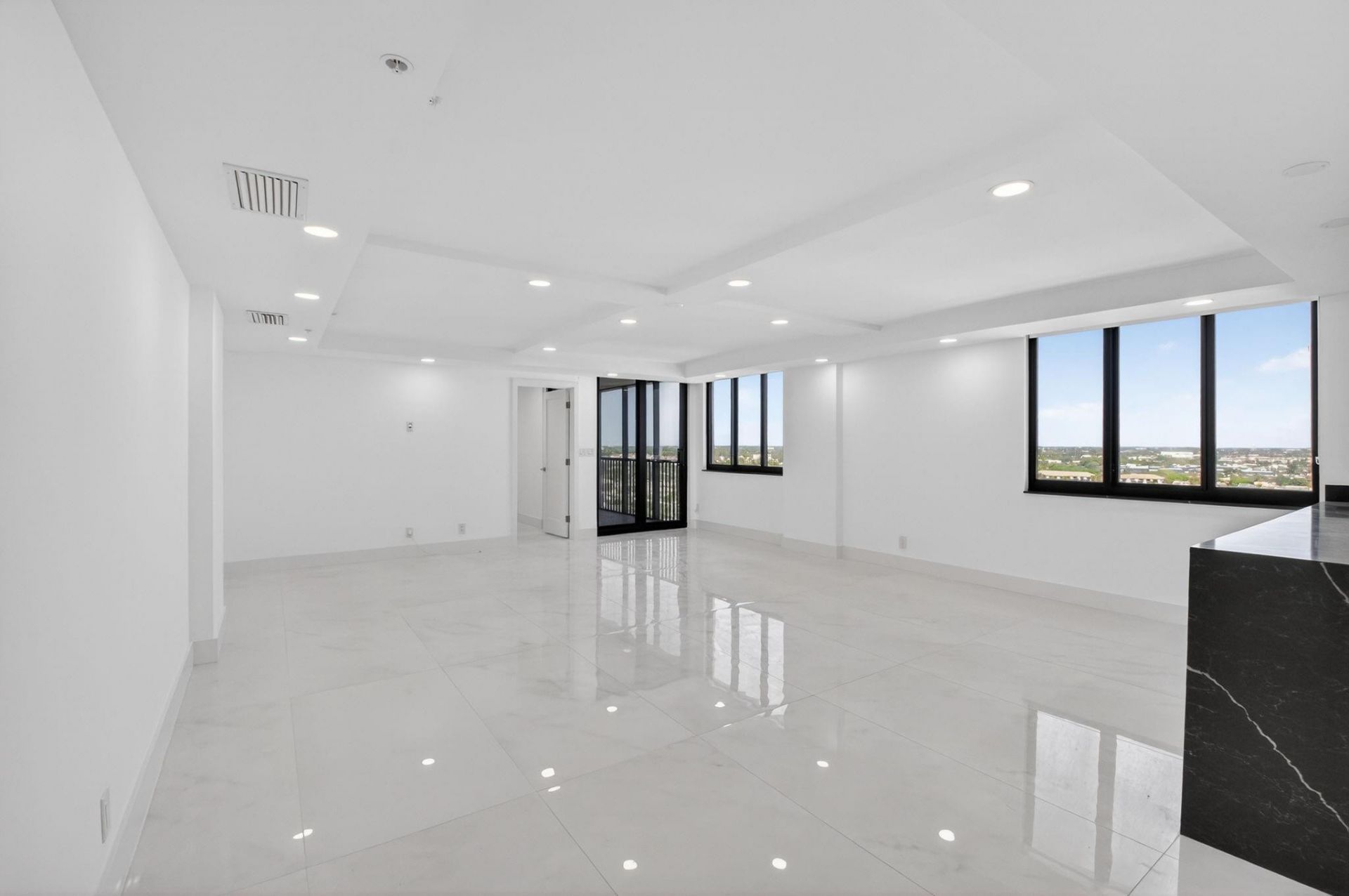 3420 S Ocean Boulevard, Unit PH-T, Highland Beach, FL 33487 Photo