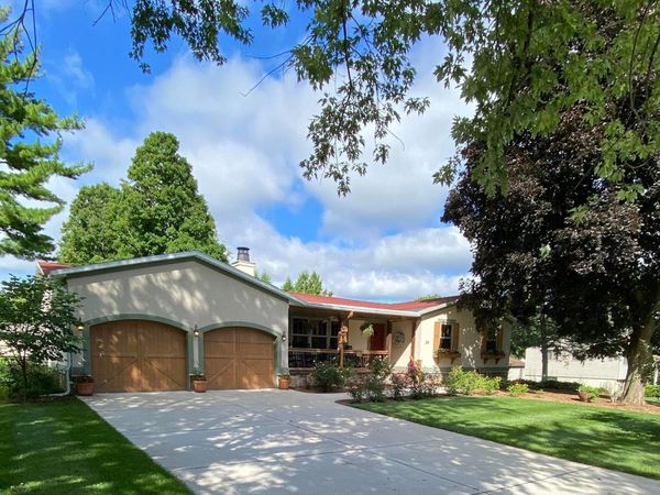 214 Johnson Street, Cambridge, WI 53523