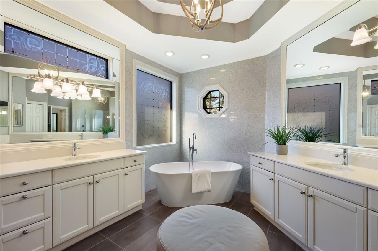 7062 Vilamoura Place, Lakewood Ranch, FL 34202 Photo