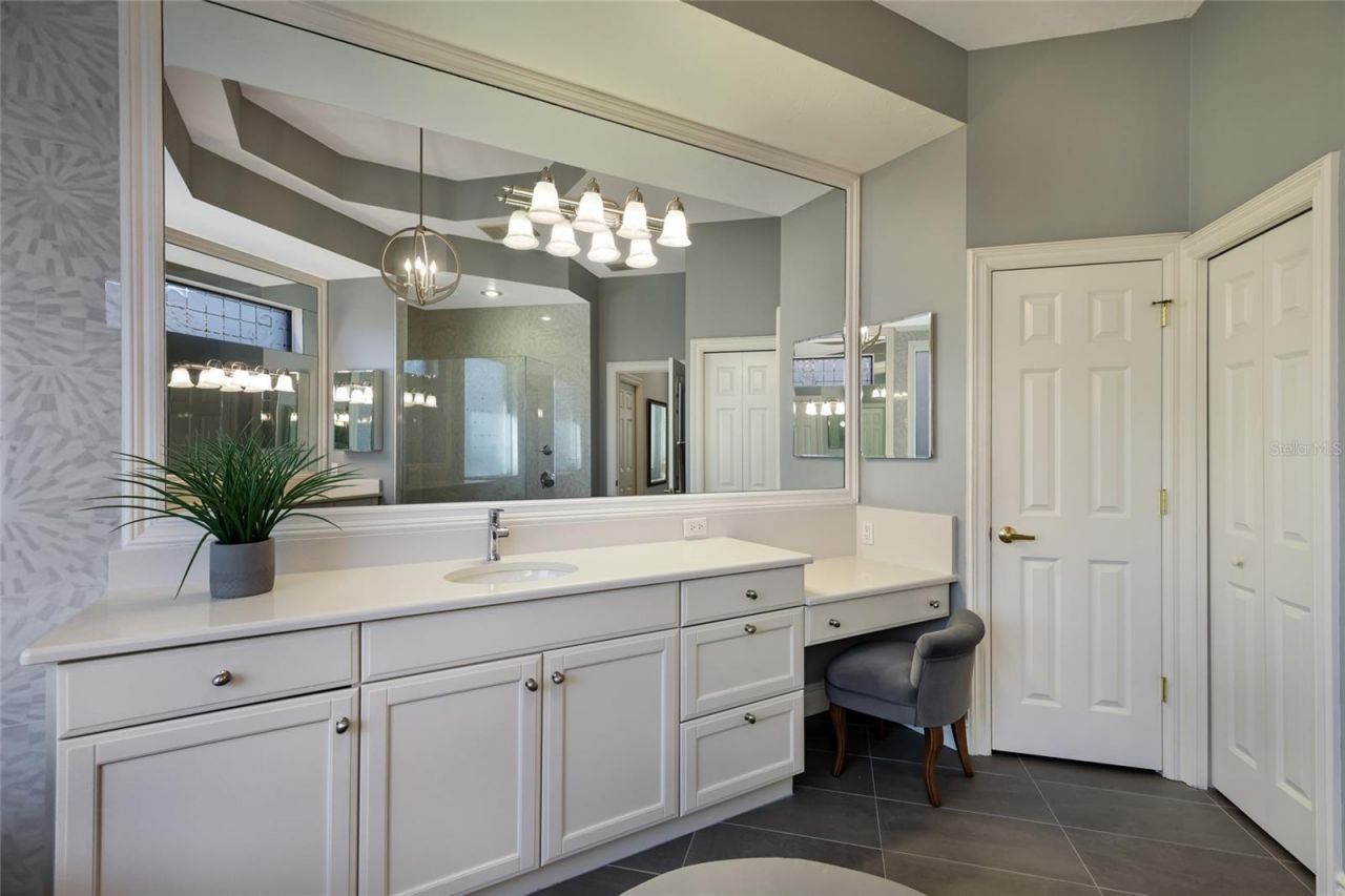 7062 Vilamoura Place, Lakewood Ranch, FL 34202 Photo