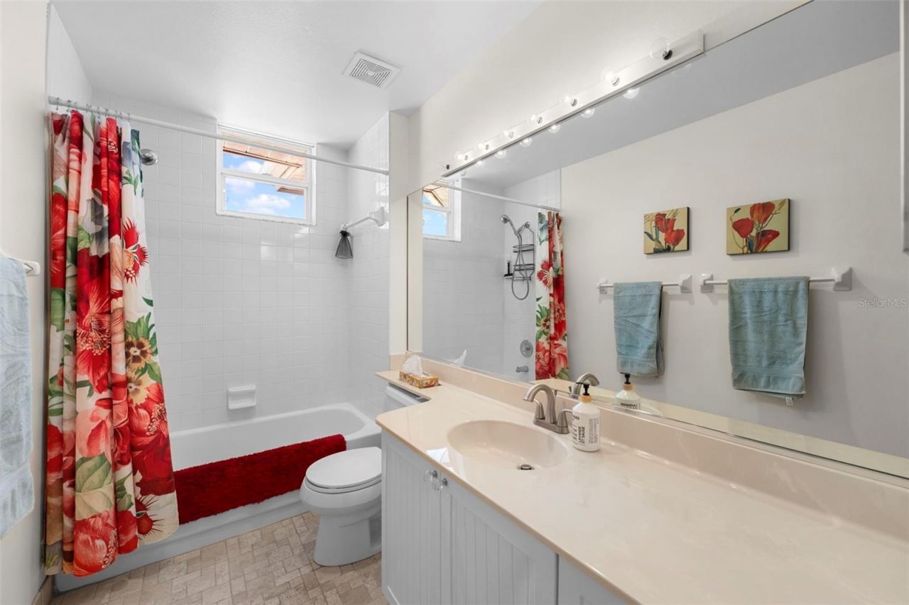 4220 Pinebrook Circle, Unit 10, Bradenton, FL 34209 Photo