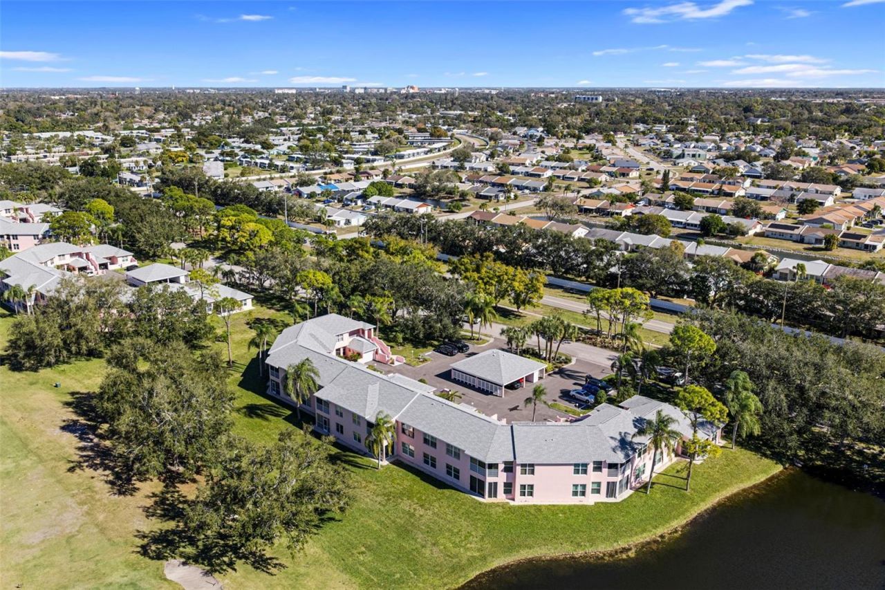 4220 Pinebrook Circle, Unit 10, Bradenton, FL 34209 Photo