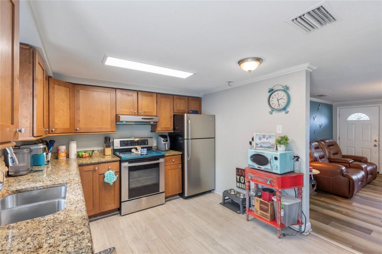 4162 Alafia Boulevard, Brandon, FL 33511 Photo