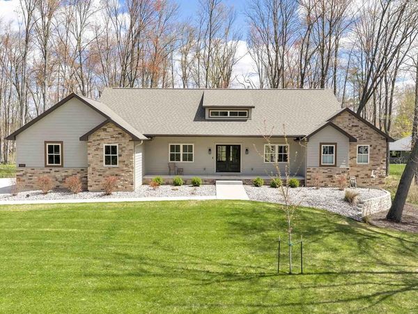 2442 LOXLEY COURT, Suamico, WI 54173